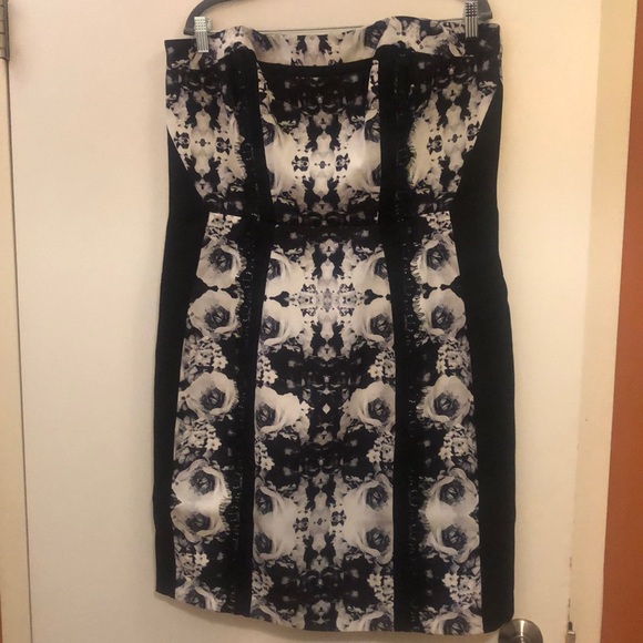 CITY CHIC BLACK & WHITE Strapless Dress size 18W NWOT - Picture 4 of 8